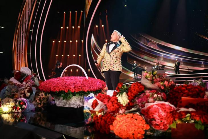 
                Стиль, драма и кутюр на 50‑летнем юбилее Николая Баскова в Live Арене            
