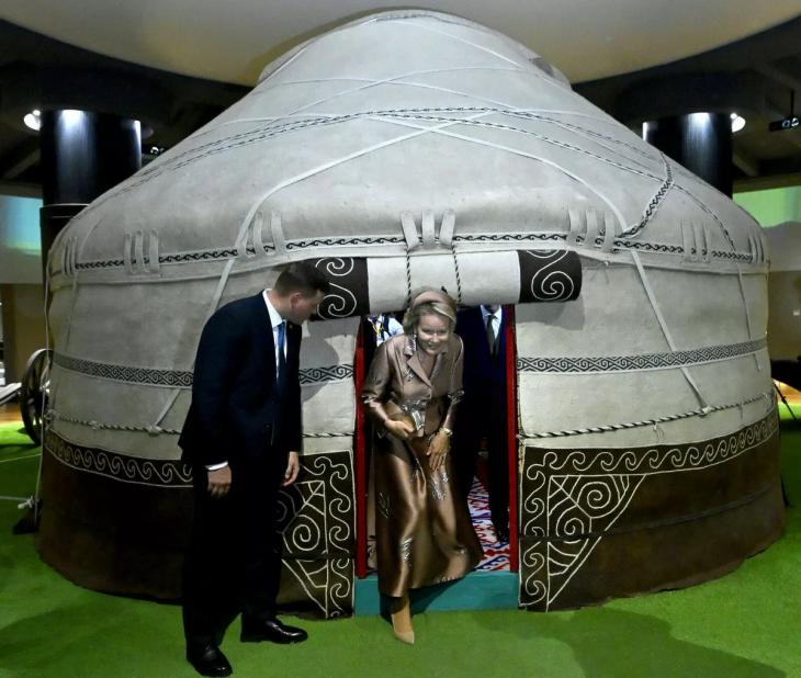 Королева Матильда и король Бельгии Филипп посетили Казахстан
Королева Матильда и король Бельгии Филипп посетили Казахстан