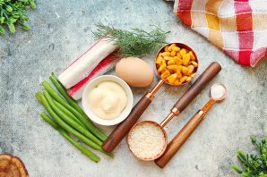 Крабовый салат с кукурузой Крабовый салат с кукурузой