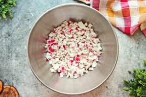 Крабовый салат с кукурузой Крабовый салат с кукурузой