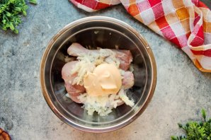 Куриные голени с картофелем Куриные голени с картофелем