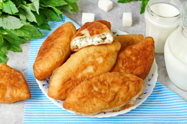 Пирожки с творогом и мятой Пирожки с творогом и мятой