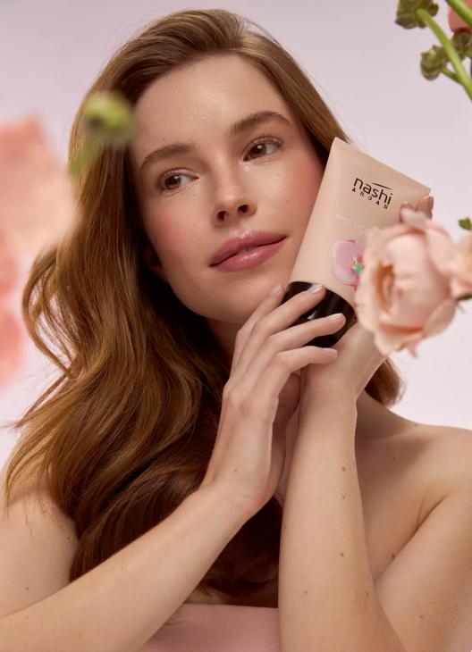 От эмоционального парфюма до весенних лимиток: дайджест beauty-новостей
От эмоционального парфюма до весенних лимиток: дайджест beauty-новостей