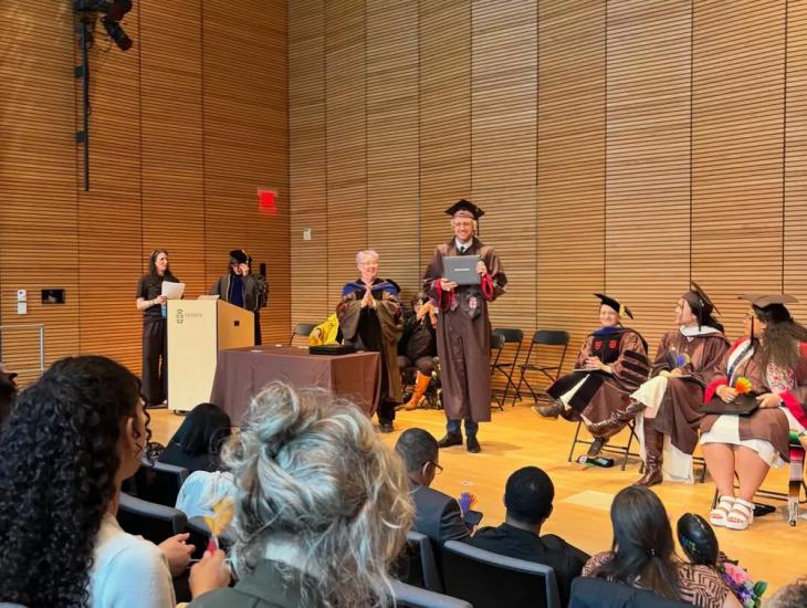 От подиума к диплому: сын Натальи Водяновой окончил престижный университет
От подиума к диплому: сын Натальи Водяновой окончил престижный университет