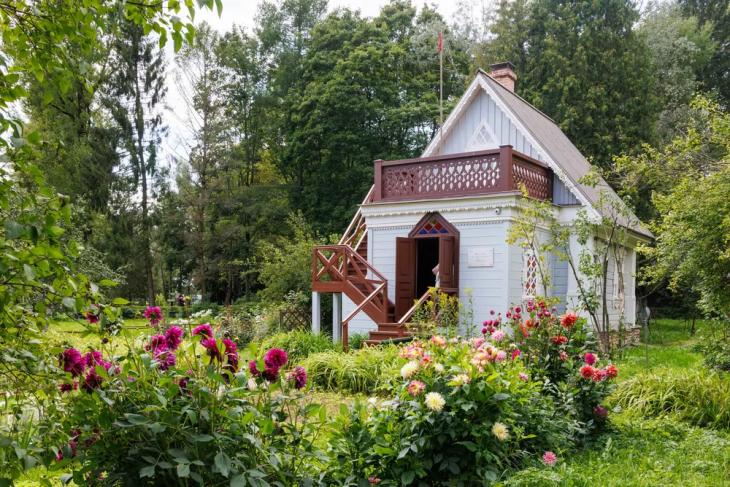 
                Гид по фестивалю "Мелиховская весна"            