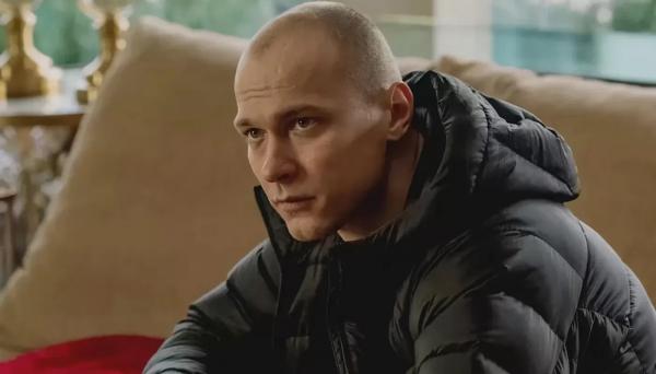 Amazon отказалась от фильма "Искусственный" с Юрой Борисовым Amazon отказалась от фильма "Искусственный" с Юрой Борисовым