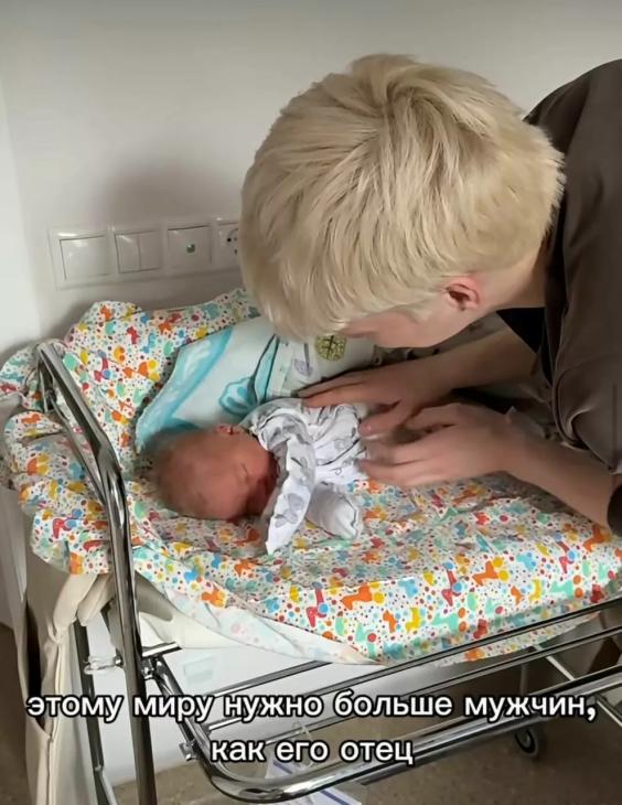 Мила Ершова и Святослав Рогожан показали свои будни с новорожденным сыном
Мила Ершова и Святослав Рогожан показали свои будни с новорожденным сыном