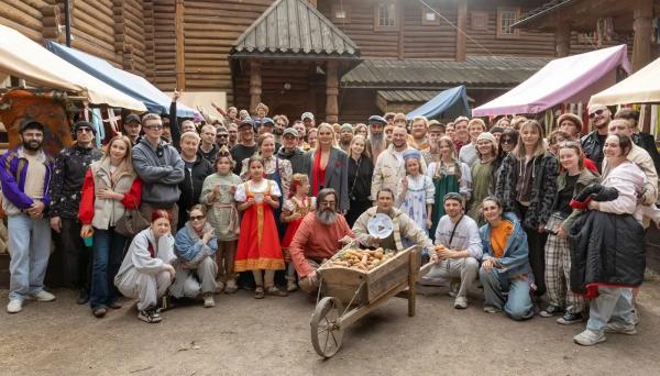 Стартовали съемки фильма "Царевна-лягушка 3" Стартовали съемки фильма "Царевна-лягушка 3"