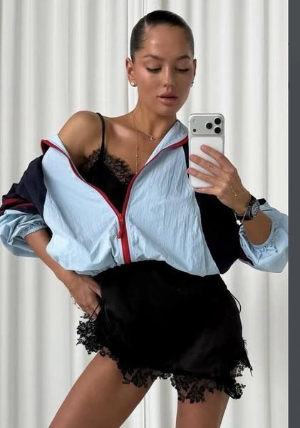 Sport-luxe — главный стиль лета: как внедрить его в свой гардероб Sport-luxe — главный стиль лета: как внедрить его в свой гардероб