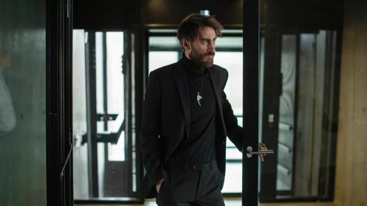 “Отпечатки”, “Майор Гром: Игра против правил”, “Полураспад” и еще 3 новых сериала с Дмитрием Чеботаевым
“Отпечатки”, “Майор Гром: Игра против правил”, “Полураспад” и еще 3 новых сериала с Дмитрием Чеботаевым
