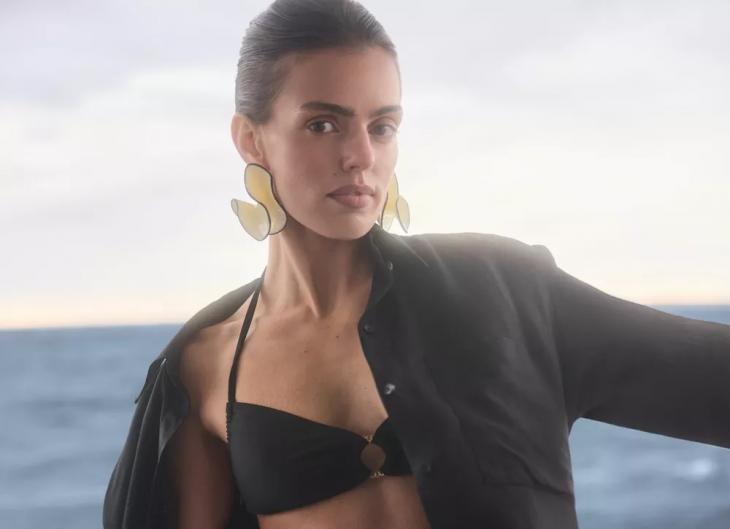 
                От очков авторства Антона Беляева до костюмов для яхт: дайджест fashion-новостей            