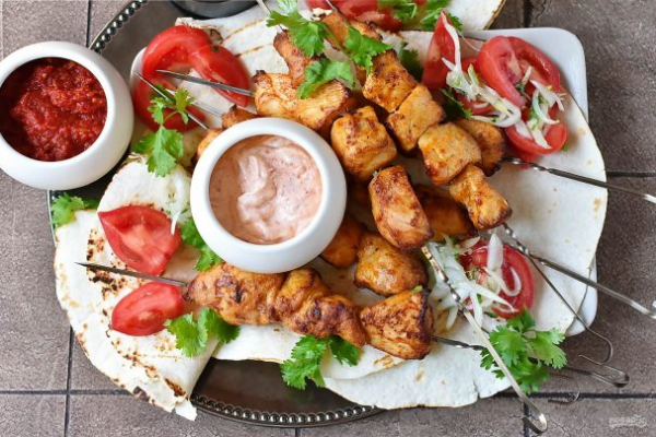 Шашлык из куриной грудки Шашлык из куриной грудки