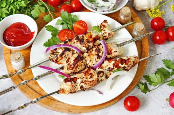 Вкусный шашлык из курицы Вкусный шашлык из курицы