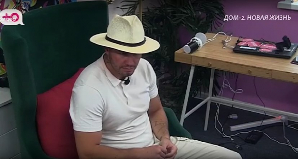 Алексей Адеев считает себя сексологом лучше Герасимова Алексей Адеев считает себя сексологом лучше Герасимова