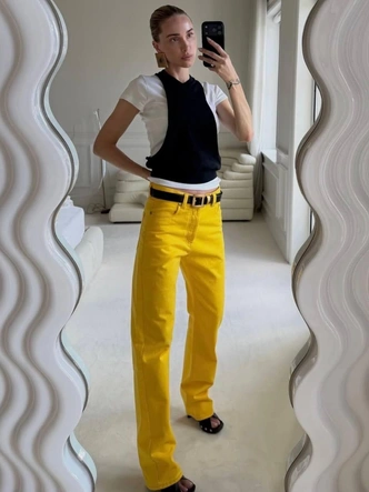 Лето в стиле Versace: как повторить образ в эстетике бренда Лето в стиле Versace: как повторить образ в эстетике бренда