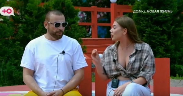 Галина Маковская устала от преследования Лёши Адеева Галина Маковская устала от преследования Лёши Адеева