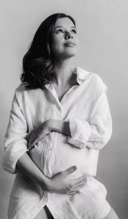 "Молчали даже в лоне семьи": Катерина Шпица рассказала, что до рождения младшего сына пережила два выкидыша
"Молчали даже в лоне семьи": Катерина Шпица рассказала, что до рождения младшего сына пережила два выкидыша