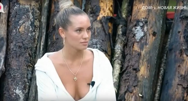 Алексей Адеев знает, почему в паре Хорошевых нет интима Алексей Адеев знает, почему в паре Хорошевых нет интима