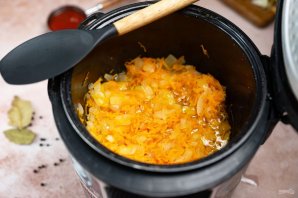Грибная солянка на зиму в мультиварке