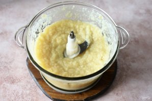 Яблочное пюре "Неженка" Яблочное пюре "Неженка"