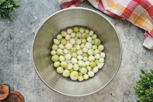 Маринованный лук-севок Маринованный лук-севок