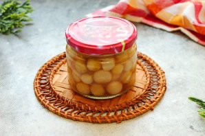 Маринованный лук-севок Маринованный лук-севок