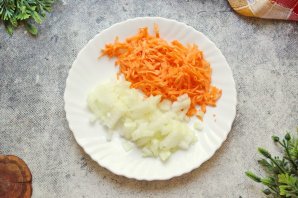 Суп из щавеля и крапивы