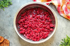 Варенье из малины без косточек Варенье из малины без косточек