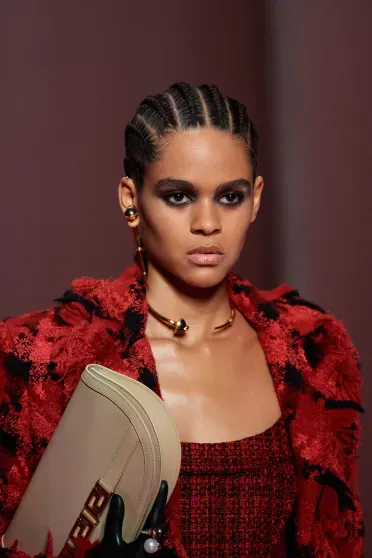 Versace Fall/Winter 2022-2023, Prêt-à-Porter | Ready-to-Wear Versace Fall/Winter 2022-2023, Prêt-à-Porter | Ready-to-Wear