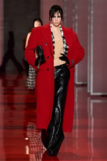 Versace Fall/Winter 2022-2023, Prêt-à-Porter | Ready-to-Wear Versace Fall/Winter 2022-2023, Prêt-à-Porter | Ready-to-Wear