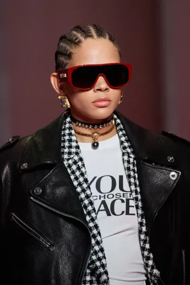 Versace Fall/Winter 2022-2023, Prêt-à-Porter | Ready-to-Wear Versace Fall/Winter 2022-2023, Prêt-à-Porter | Ready-to-Wear