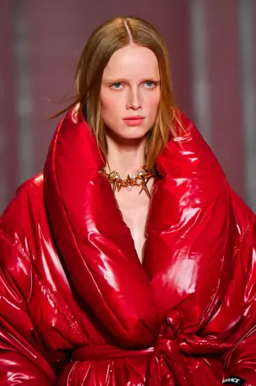 Versace Fall/Winter 2022-2023, Prêt-à-Porter | Ready-to-Wear Versace Fall/Winter 2022-2023, Prêt-à-Porter | Ready-to-Wear