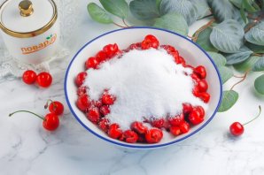 Вишня с сахаром на зиму