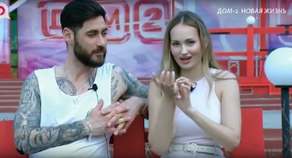 Салибековы скоро вернутся на Дом 2, сообщает Антон Беккужев Салибековы скоро вернутся на Дом 2, сообщает Антон Беккужев