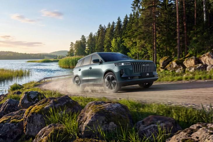 Все новые Geely, Tenet Plus, Esteo, Jetour, Esteo, Jeland — главные события в мире авто
Все новые Geely, Tenet Plus, Esteo, Jetour, Esteo, Jeland — главные события в мире авто