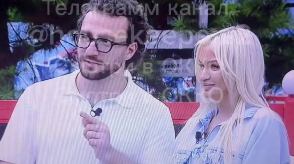 Элина Рахимова приняла ухаживания земляка Никиты Гуранды Элина Рахимова приняла ухаживания земляка Никиты Гуранды