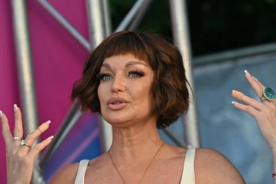 «Аэрофлот» прокомментировал скандал с Анастасией Волочковой: балерина отдыхала в ресторане вместо посадки «Аэрофлот» прокомментировал скандал с Анастасией Волочковой: балерина отдыхала в ресторане вместо посадки
