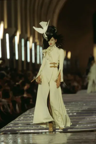 Christian Dior Fall/Winter 1999-2000, Haute Couture