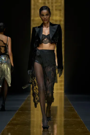 Dolce & Gabbana Fall/Winter 2024-2025, Prêt-à-Porter | Ready-to-Wear Dolce & Gabbana Fall/Winter 2024-2025, Prêt-à-Porter | Ready-to-Wear