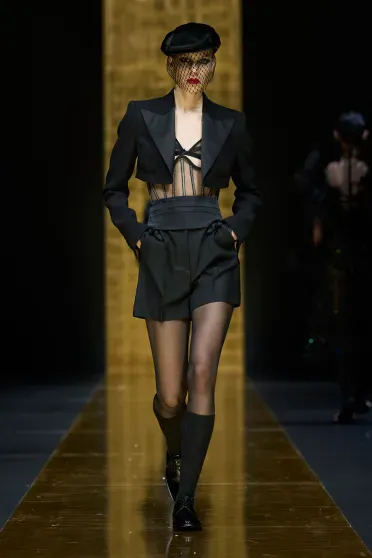 Dolce & Gabbana Fall/Winter 2024-2025, Prêt-à-Porter | Ready-to-Wear Dolce & Gabbana Fall/Winter 2024-2025, Prêt-à-Porter | Ready-to-Wear