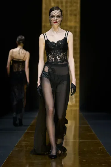 Dolce & Gabbana Fall/Winter 2024-2025, Prêt-à-Porter | Ready-to-Wear Dolce & Gabbana Fall/Winter 2024-2025, Prêt-à-Porter | Ready-to-Wear