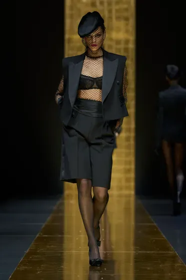 Dolce & Gabbana Fall/Winter 2024-2025, Prêt-à-Porter | Ready-to-Wear Dolce & Gabbana Fall/Winter 2024-2025, Prêt-à-Porter | Ready-to-Wear