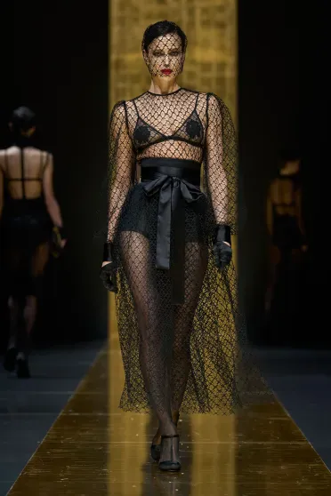 Dolce & Gabbana Fall/Winter 2024-2025, Prêt-à-Porter | Ready-to-Wear Dolce & Gabbana Fall/Winter 2024-2025, Prêt-à-Porter | Ready-to-Wear