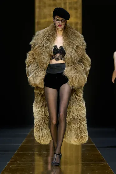 Dolce & Gabbana Fall/Winter 2024-2025, Prêt-à-Porter | Ready-to-Wear Dolce & Gabbana Fall/Winter 2024-2025, Prêt-à-Porter | Ready-to-Wear