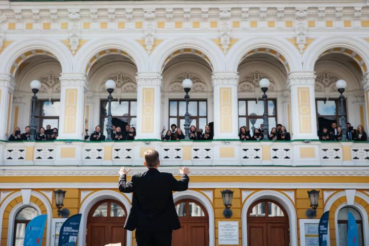 Столица закатов: гид по Нижнему Новгороду в августе — фестивали, концерты, выставки, рестораны
Столица закатов: гид по Нижнему Новгороду в августе — фестивали, концерты, выставки, рестораны
