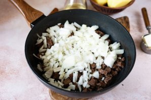 Говядина в горшочках Говядина в горшочках