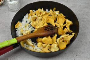 Грибной соус с лисичками Грибной соус с лисичками