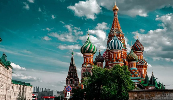 Мария Захарова пригласила иностранцев протестировать Visit Russia