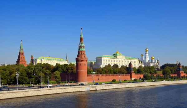 Мостуризм: иностранные туристы в первую очередь едут в Москву за сувенирами