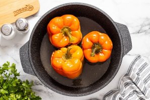 Перцы фаршированные булгуром и грибами